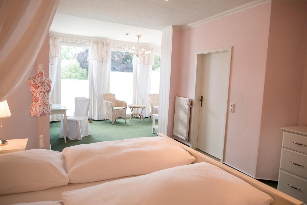 Alter Landkrug Hotel Nortorf Bagian luar foto