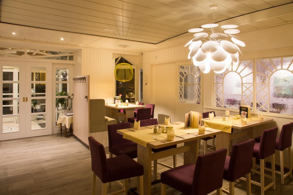 Alter Landkrug Hotel Nortorf Bagian luar foto